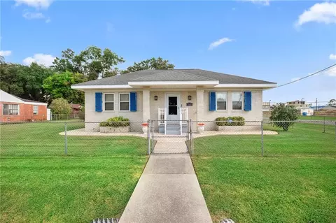 215 Ellington Ave, Luling, LA 70070 photo 1