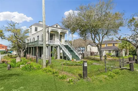 4518 30 Jean Lafitte Blvd, Lafitte, LA 70067