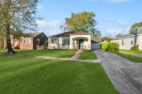204 Transcontinental Dr, Metairie, LA 70001