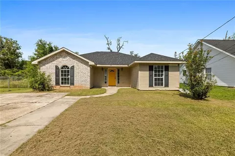 407 E Michigan St, Hammond, LA 70401