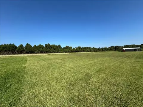 Emile Drive, Lockport, LA 70374