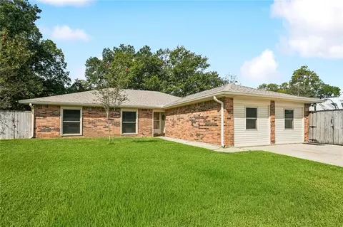 155 Timbers Dr, Slidell, LA 70458 photo 1