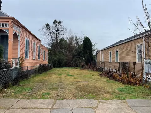 3319 Baronne St, New Orleans, LA 70115
