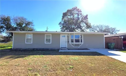 2124 Dupont Dr, Terrytown, LA 70056