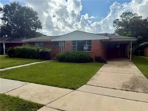 4734 Galahad Dr, New Orleans, LA 70127