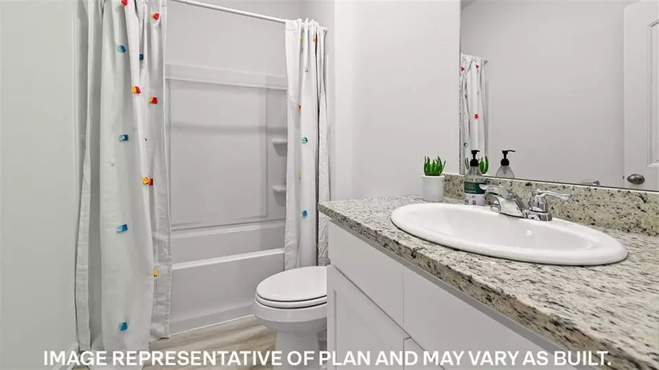Bath - 40594 Cara Mae St, Slidell, LA 70461 photo 2 of 2