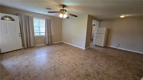 Living - 110 Lambda St, Belle Chasse, LA 70037 photo 2 of 7