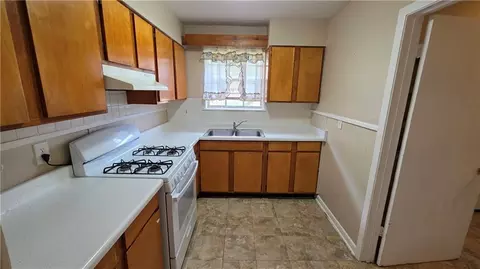Kitchen - 110 Lambda St, Belle Chasse, LA 70037 photo 1 of 2