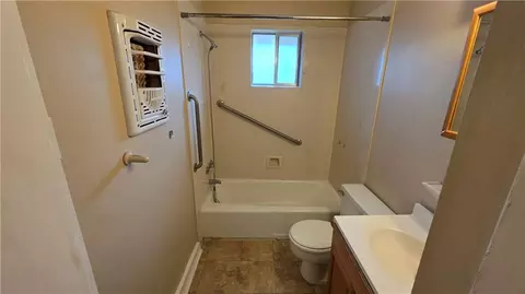 Bath - 110 Lambda St, Belle Chasse, LA 70037 photo 1 of 3