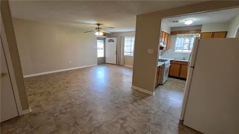 Living - 110 Lambda St, Belle Chasse, LA 70037 photo 3 of 7