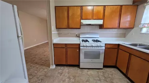 Kitchen - 110 Lambda St, Belle Chasse, LA 70037 photo 2 of 2