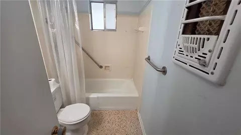 Bath - 110 Lambda St, Belle Chasse, LA 70037 photo 3 of 3