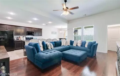 Entry Way - 204 Stanwell Ave, Duson, LA 70529 photo 1 of 6
