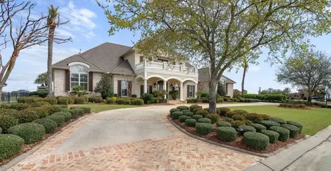 1497 Lakeshore Blvd, Slidell, LA 70461
