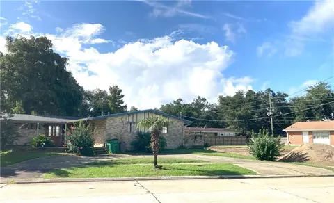 5800 Lafreniere St, Metairie, LA 70003