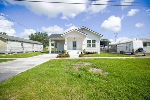 919 Florence St, Morgan City, LA 70380