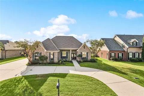 Exterior - 250 E Augusta Ln, Slidell, LA 70458 photo 2 of 11