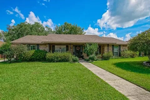 131 Kingston Dr, Slidell, LA 70458 photo 1