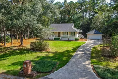 441 Parlange Dr, Pearl River, LA 70452