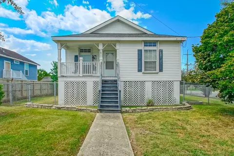 5432 Baccich St, New Orleans, LA 70122