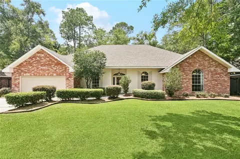 120 Blue Heron Dr, Mandeville, LA 70471