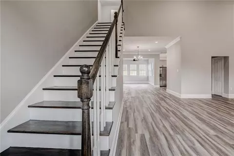 Entry Way - 185 Villere Dr, Destrehan, LA 70047 photo 2 of 4