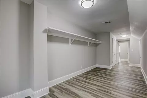 Entry Way - 185 Villere Dr, Destrehan, LA 70047 photo 3 of 4