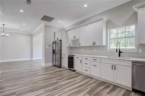Entry Way - 185 Villere Dr, Destrehan, LA 70047 photo 1 of 4