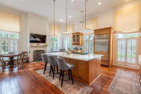 Kitchen - 307 Oak St, Natchez, MS 39120 photo 1 of 2