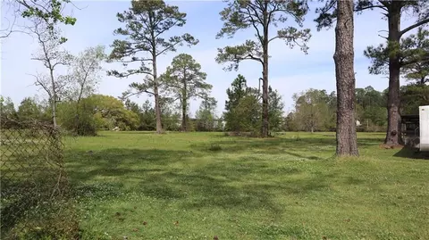 38003 Fricke Rd, Slidell, LA 70460