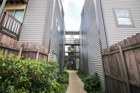 2301 Edenborn Ave #307, Metairie, LA 70001