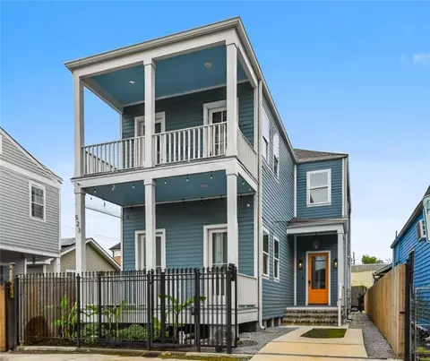 523 Peniston St, New Orleans, LA 70115