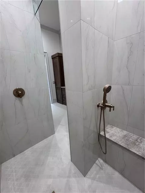 Bath - 54 Thunderbird Dr, Covington, LA 70433 photo 6 of 16