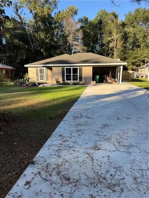 1208 W 19th Ave, Covington, LA 70433