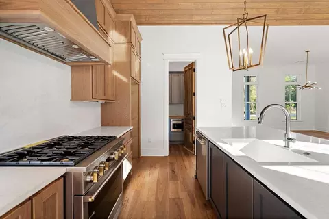 Kitchen - 854 Cane Loop Aly, Covington, LA 70433 photo 2 of 4