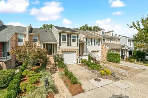 712 Old Metairie Pl, Metairie, LA 70001