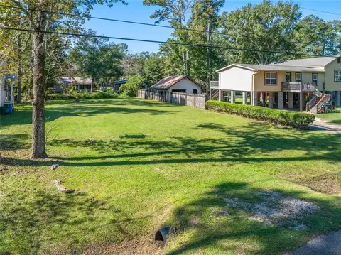 18146 Cusachs Dr, Covington, LA 70433 photo 6