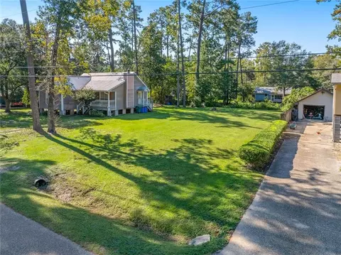 18146 Cusachs Dr, Covington, LA 70433 photo 5