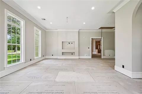 Living - 23160 Lowe Davis Rd, Covington, LA 70435 photo 5 of 5