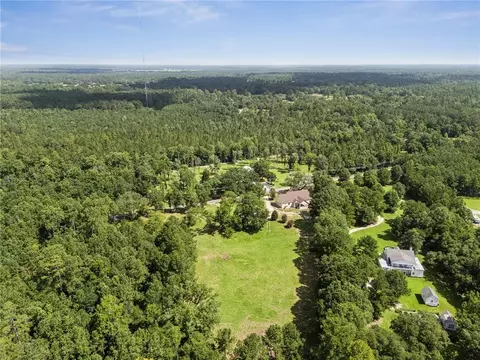 View/Area - 23160 Lowe Davis Rd, Covington, LA 70435 photo 3 of 3