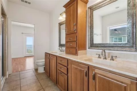 Bath - 299 Carr Dr, Slidell, LA 70458 photo 1 of 2