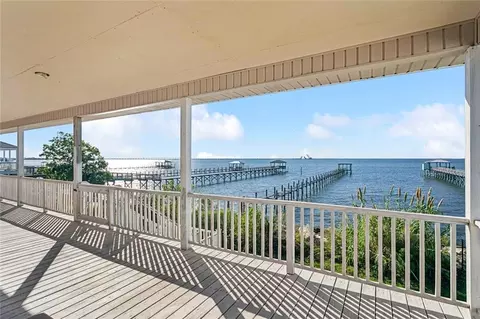 Exterior - 299 Carr Dr, Slidell, LA 70458 photo 2 of 2