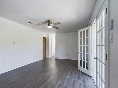 Living - 69027 Riverbend Dr, Covington, LA 70433 photo 5 of 5