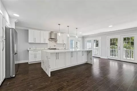 Kitchen - 69027 Riverbend Dr, Covington, LA 70433 photo 4 of 4