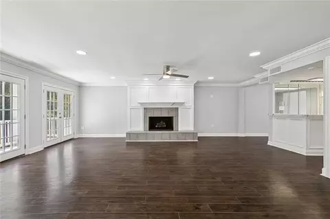 Living - 69027 Riverbend Dr, Covington, LA 70433 photo 10 of 11
