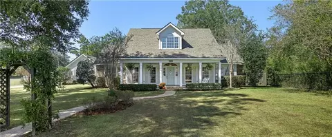 1015 S Louisiana St, Covington, LA 70433