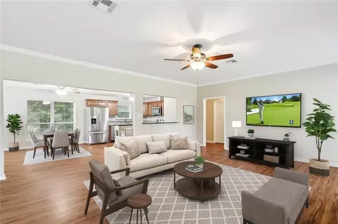 Living - 73121 Pruden Rd, Covington, LA 70435 photo 1 of 5