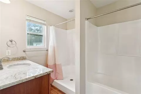 Bath - 73121 Pruden Rd, Covington, LA 70435 photo 3 of 3