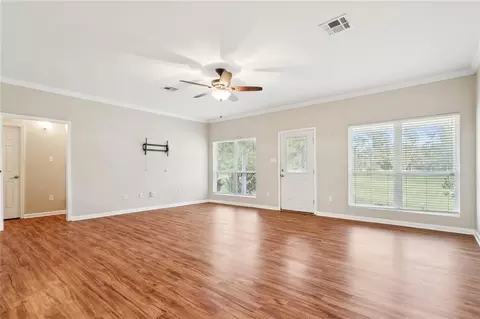 Living - 73121 Pruden Rd, Covington, LA 70435 photo 5 of 5