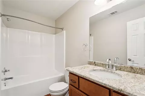 Bath - 73121 Pruden Rd, Covington, LA 70435 photo 2 of 3